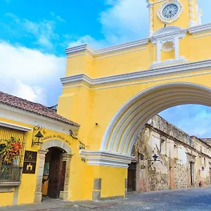 https://hotel-convento-santa-catalina-antigua-guatemala.guatemalaantiguahotels.com