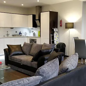 Apartamento Access Tower Hill, Londres